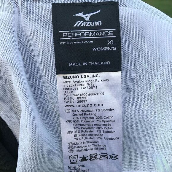 Women's Black NWT Mizuna Crop Performance Leggings Size Extra Large - Picture 4 of 4